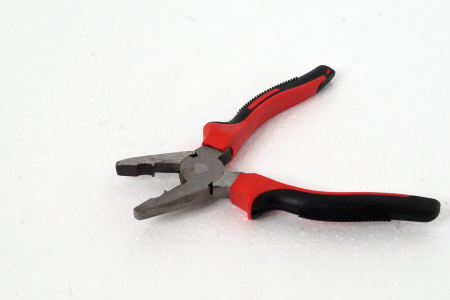 Плоскогубцы маленькие