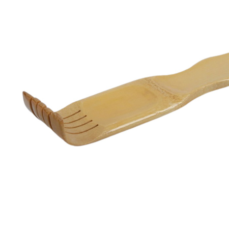 Чесалка деревянная