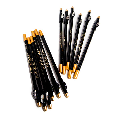 Карандаши для глаз черные