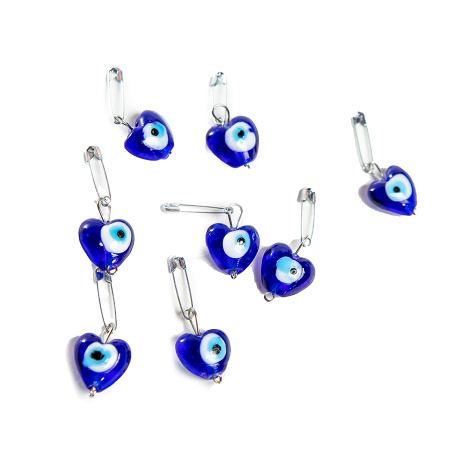 Булавка глаз